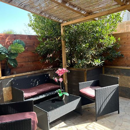 Reves De Vie Studio Avec Terrasse Le Figuerolles Cassis Bagian luar foto